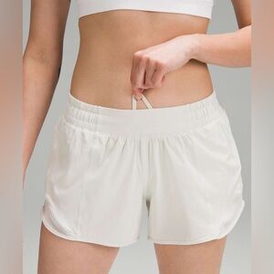 Lululemon Hotty Hot Low Rise Lined Shorts 4”